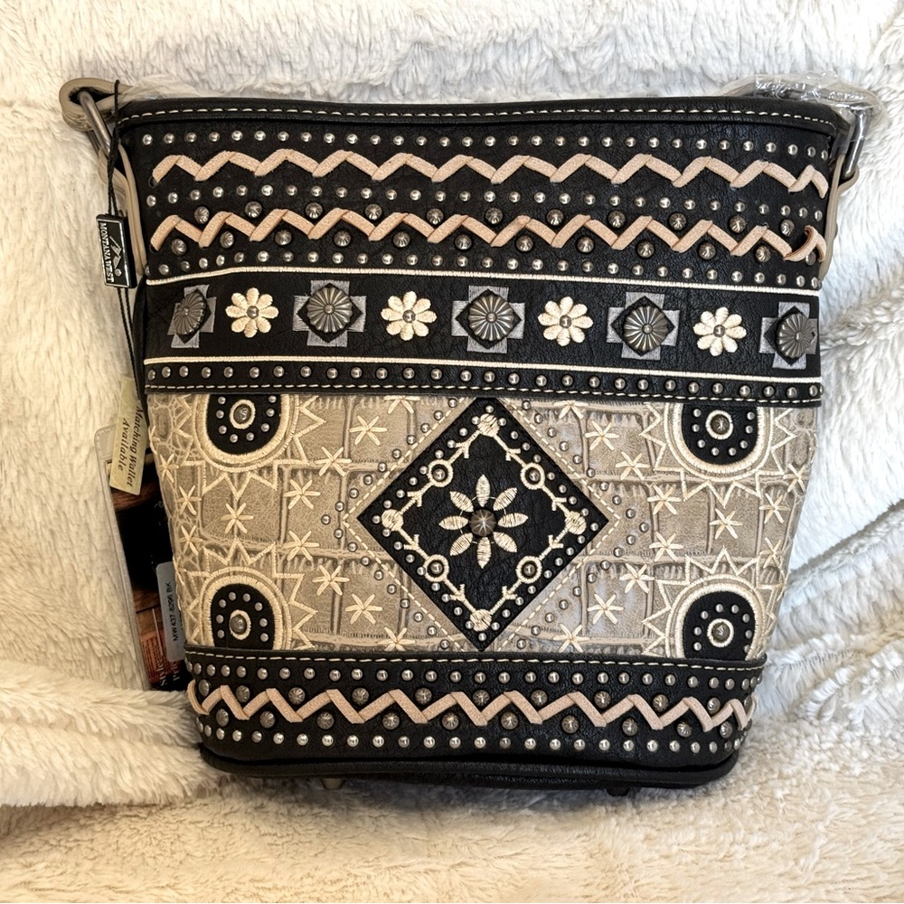 Montana West Black and Cream Shoulder Bag with Geometric Patterns